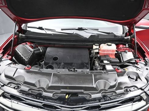 Used 2022 Chevrolet Traverse RS FWD image 13