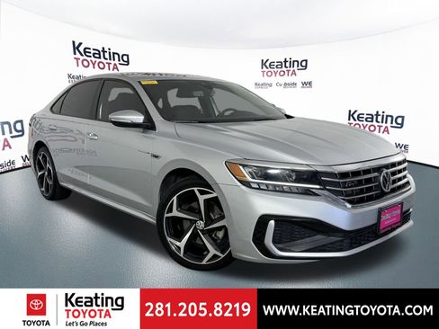 Used 2021 Volkswagen Passat 2.0T R-Line image 2