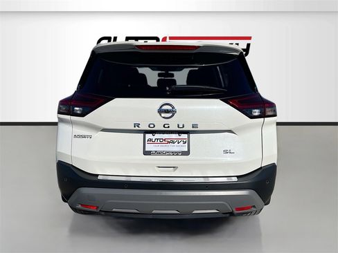 Used 2021 Nissan Rogue SL image 6