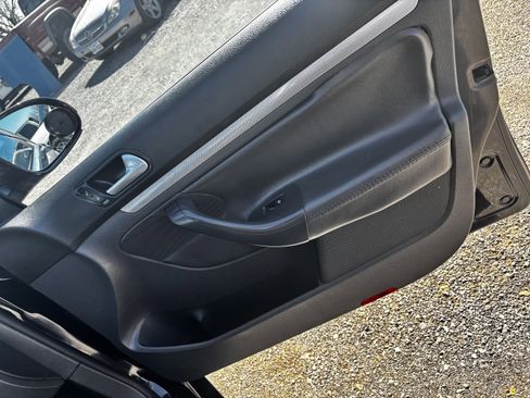 Used 2009 Volkswagen Jetta TDI image 12