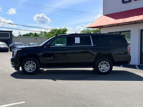 Used 2019 GMC Yukon XL SLT AWD/4WD image 3
