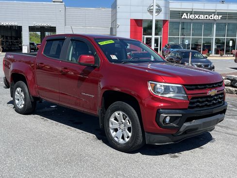 Used 2021 Chevrolet Colorado LT w/ LT Convenience Package AWD/4WD image 1