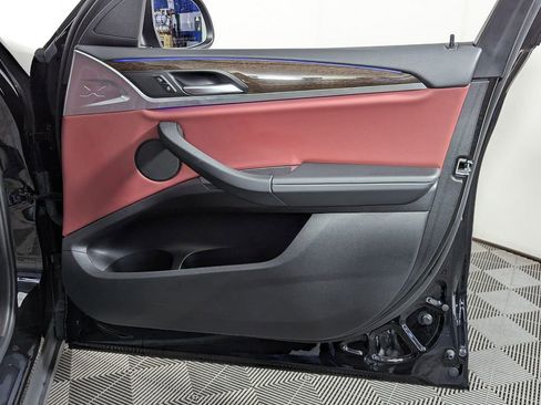 Certified 2023 BMW X4 xDrive30i w/ Convenience Package image 28