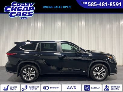 Used 2023 Toyota Highlander XLE