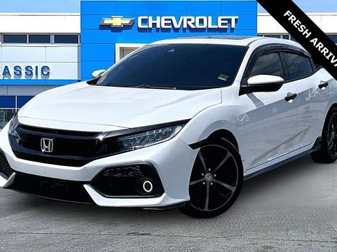 Used 2020 Honda Civic Sport Touring image 2