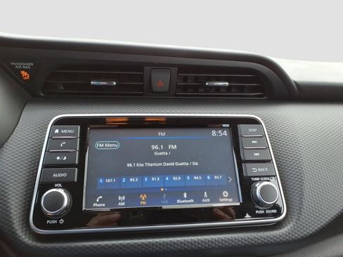 Used 2023 Nissan Kicks S FWD image 19