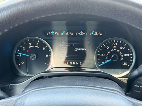 Used 2016 Ford F150 XLT w/ Equipment Group 302A Luxury AWD/4WD image 14