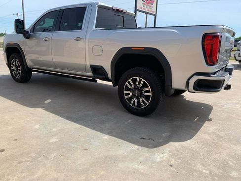 Used 2022 GMC Sierra 2500 Denali w/ Denali Ultimate Package AWD/4WD image 4