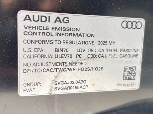 Used 2025 Audi A5 2.0T Premium Plus AWD/4WD image 38