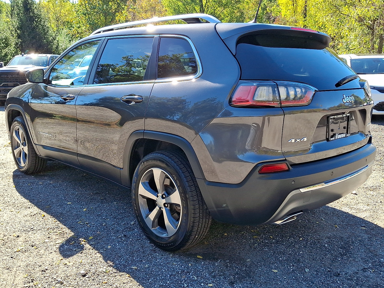 Certified 2020 Jeep Cherokee Limited AWD/4WD image 4