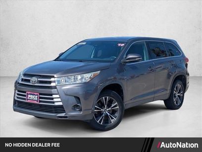 Used 2019 Toyota Highlander LE