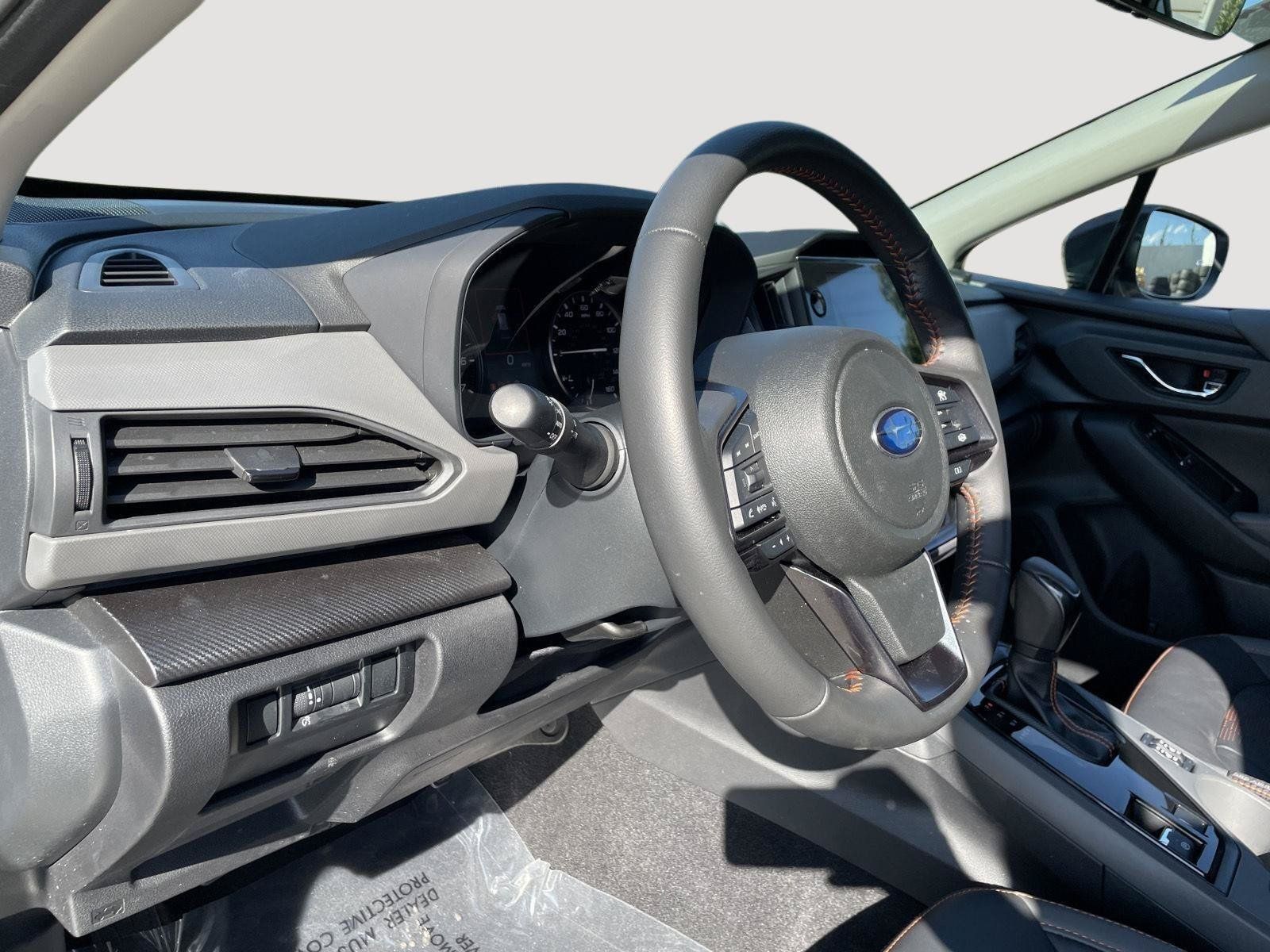 Certified 2025 Subaru Crosstrek 2.5i Limited w/ Crosstrek Mirror Package AWD/4WD image 25