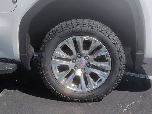 Used 2023 GMC Sierra 1500 Denali AWD/4WD image 7