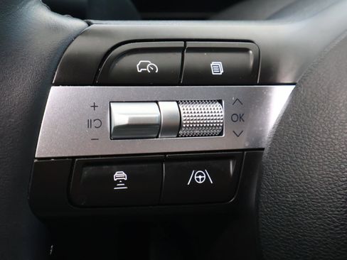 Certified 2025 Hyundai Tucson SEL image 25