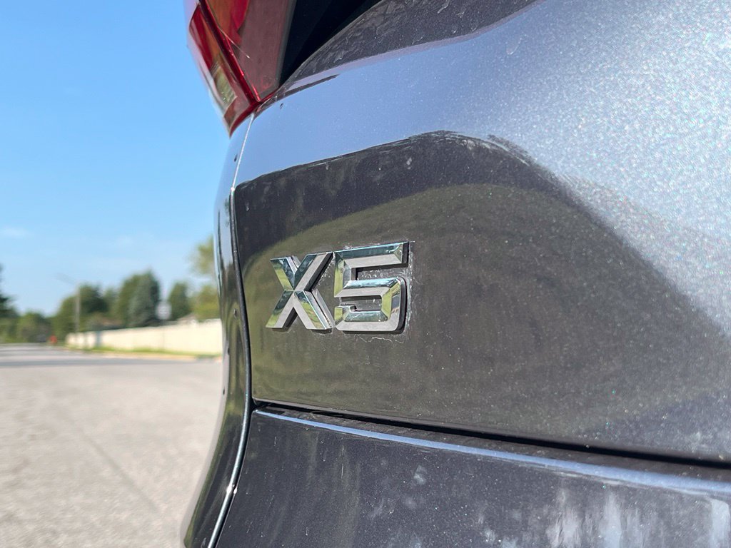 Used 2021 BMW X5 xDrive45e w/ Premium Package AWD/4WD image 18
