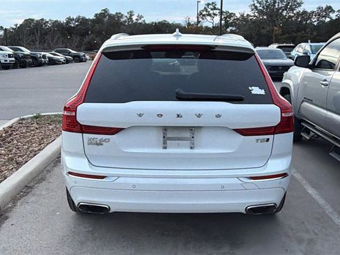 Used 2021 Volvo XC60 T5 Inscription w/ Advanced Package image 4