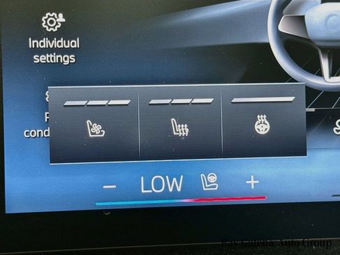 Used 2026 BMW X5 xDrive40i w/ M Sport Package AWD/4WD image 21