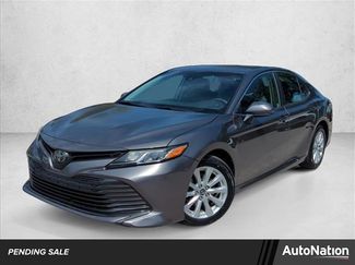 Used 2018 Toyota Camry LE video 1