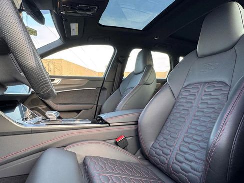 Used 2025 Audi RS 6 performance image 4