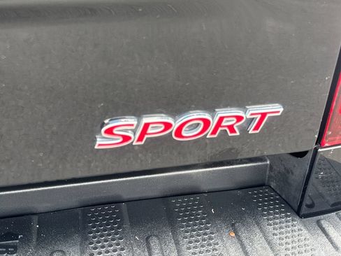 Used 2024 Honda Ridgeline Sport image 6