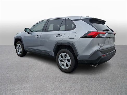 Used 2025 Toyota RAV4 LE image 6