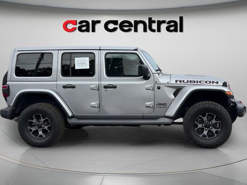 Used 2018 Jeep Wrangler Unlimited Rubicon AWD/4WD image 6