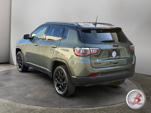 Used 2021 Jeep Compass Sport AWD/4WD image 5