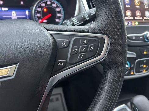 Certified 2022 Chevrolet Equinox LS w/ LS Convenience Package image 25