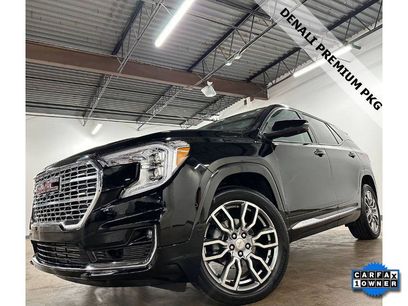 Used 2024 GMC Terrain Denali w/ Denali Premium Package