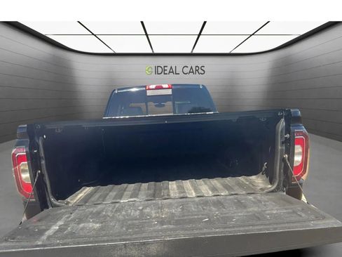 Used 2017 GMC Sierra 1500 SLT w/ SLT Premium Package AWD/4WD image 20