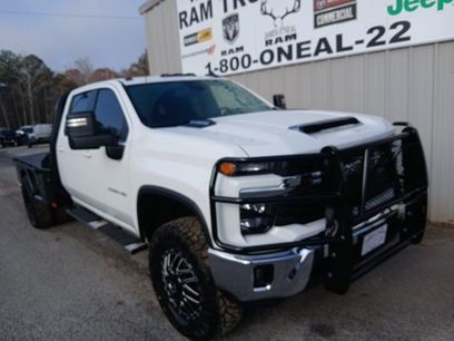 Used 2025 Chevrolet Silverado 3500 LT w/ Convenience Package