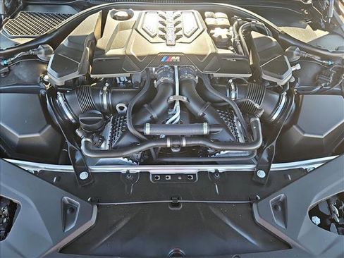 Used 2020 BMW M8 image 22