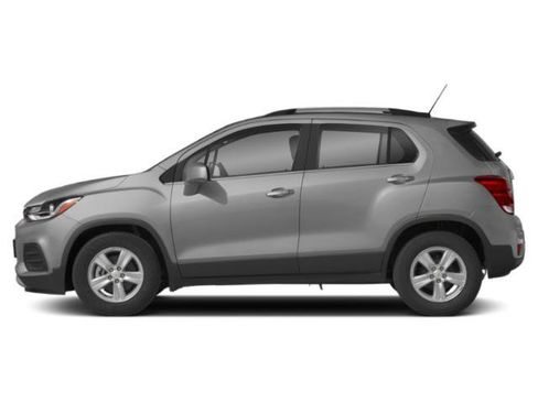 Used 2020 Chevrolet Trax LT w/ LT Convenience Package FWD image 6