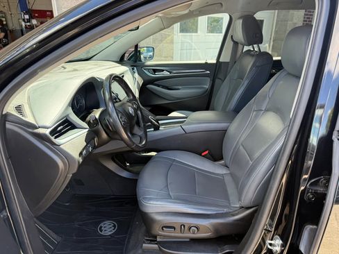 Used 2019 Buick Enclave Essence w/ Trailering Package, 5000 lbs. AWD/4WD image 15