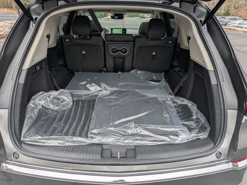 New 2026 Acura MDX SH-AWD image 25