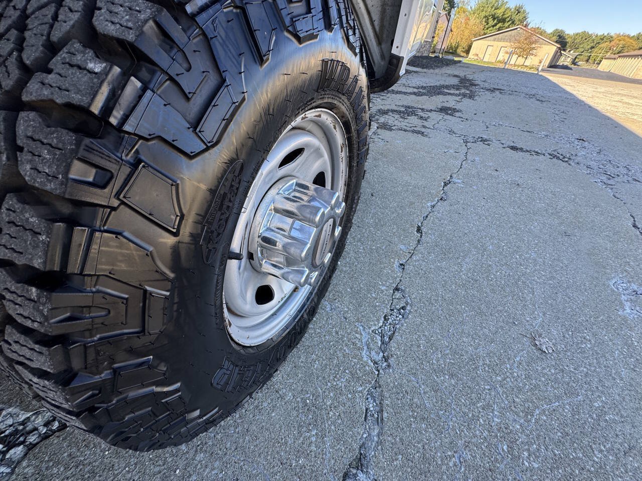 Used 2019 Ford F350 XL w/ Power Equipment Group AWD/4WD image 3