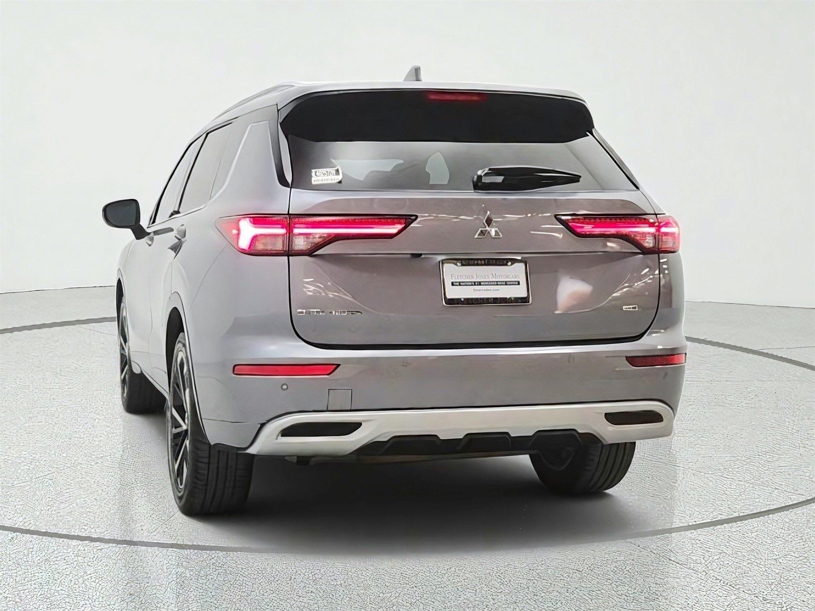 Used 2024 Mitsubishi Outlander SEL FWD image 6