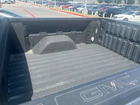 Used 2020 GMC Sierra 1500 SLT AWD/4WD image 6