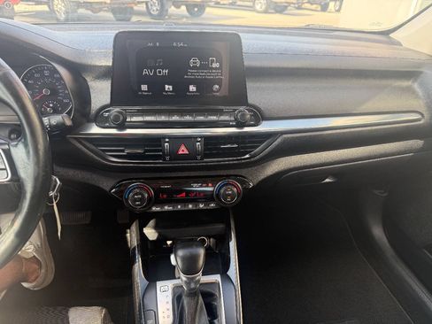 Used 2019 Kia Forte S FWD image 20