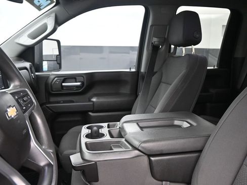 Used 2023 Chevrolet Silverado 2500 Custom w/ Gooseneck/5TH Wheel Package image 20