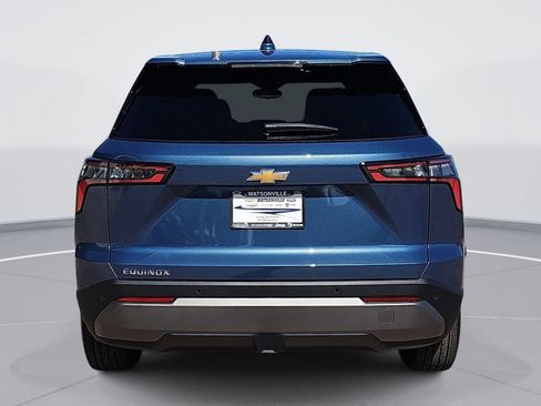 New 2026 Chevrolet Equinox LT FWD image 4