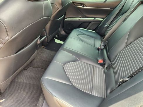 Used 2021 Toyota Camry SE FWD image 28