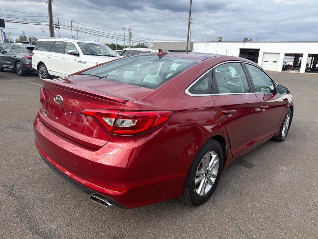 Used 2016 Hyundai Sonata SE FWD image 5