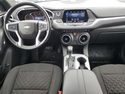 Used 2020 Chevrolet Blazer LT image 23