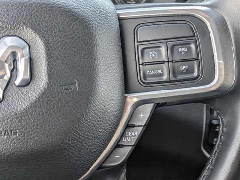 Used 2020 RAM 3500 Laramie image 29