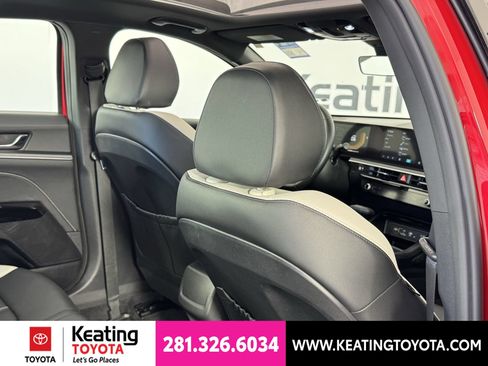 Used 2025 Kia K5 GT-Line w/ GT-Line Premium Package FWD image 19