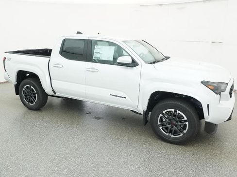 New 2026 Toyota Tacoma TRD Sport RWD image 15