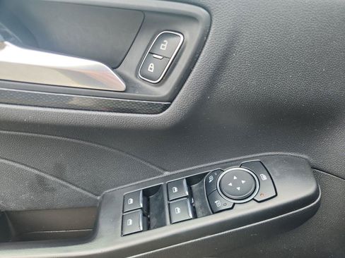 Used 2025 Ford Escape ST-Line AWD/4WD image 17