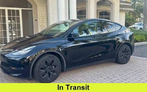 Used 2021 Tesla Model Y Long Range AWD/4WD image 1