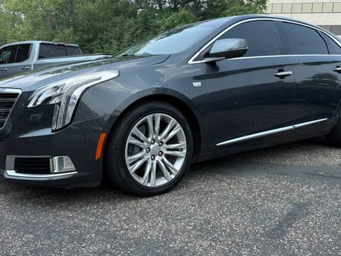 Used 2019 Cadillac XTS Luxury FWD image 5